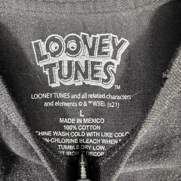 Looney Tunes Mens Large Black Graphic T-Shirt Thats All Folks Characters - Picture 2 of 6